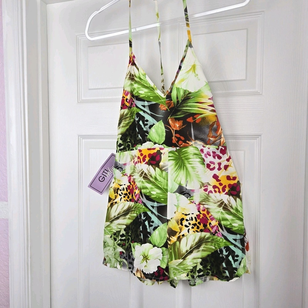 8 Birdies Floral Shorts Romper‎ Size S Side Zip Colorful Resort Wear Cruise